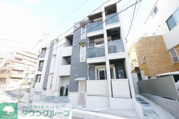 エクセリア徳丸Iの物件外観写真